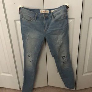 Hollister ripped skinny jeans
